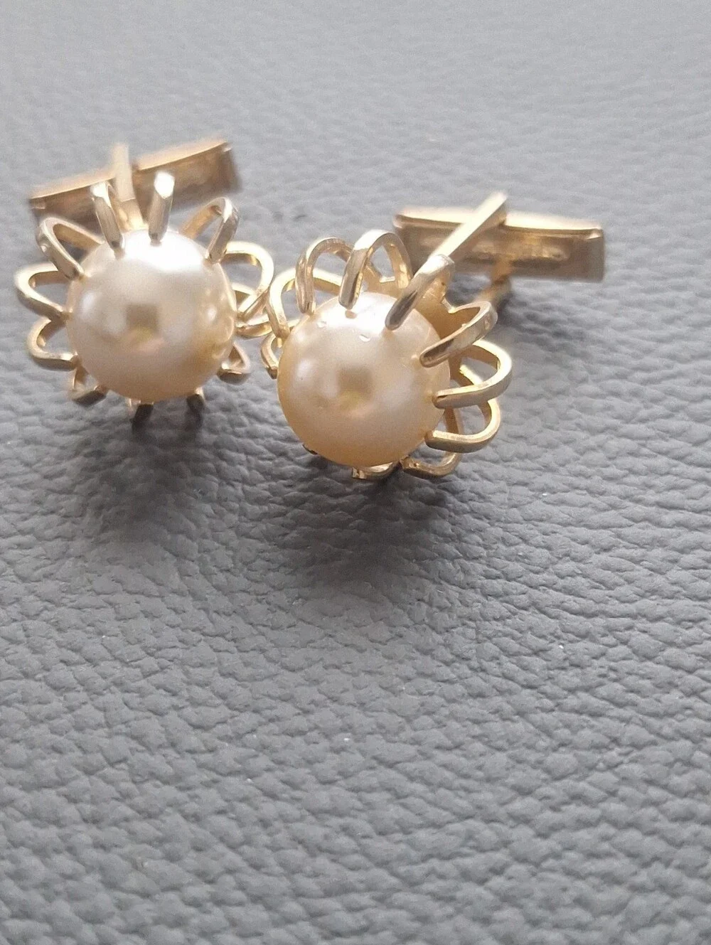 Vintage brand cuff